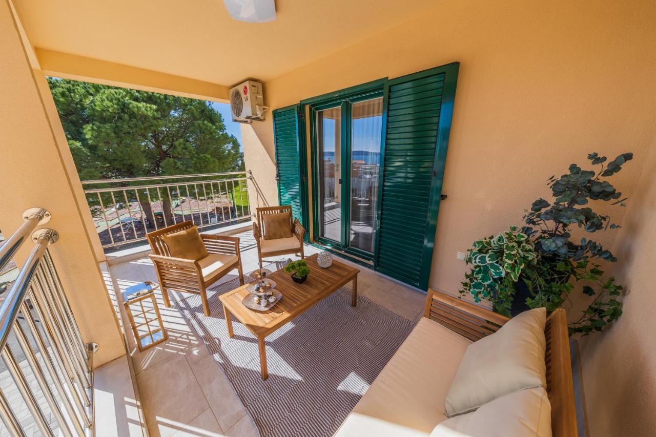 Ivana Apartment Trogir Exteriör bild